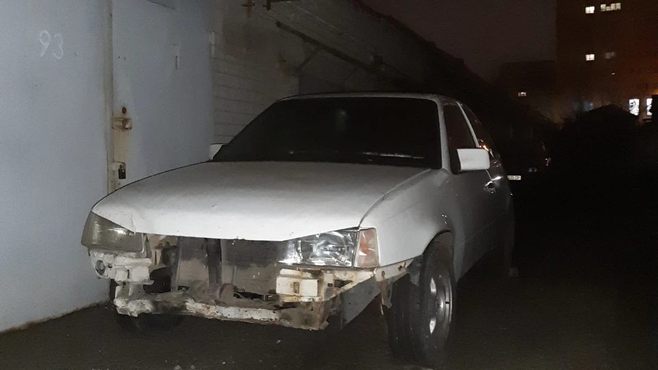 Opel Kadett Блондинка