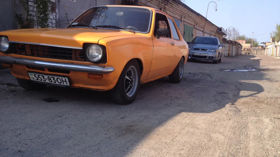 Opel Kadett C Coupe 3