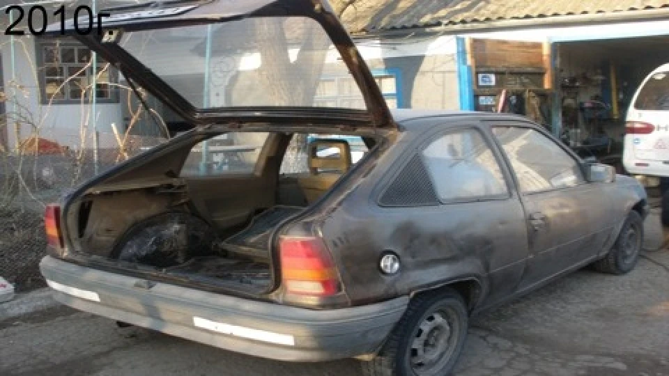 Opel Kadett C16SE 3