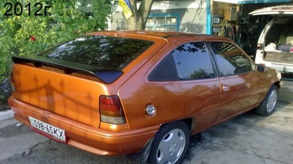 Opel Kadett C16SE 4