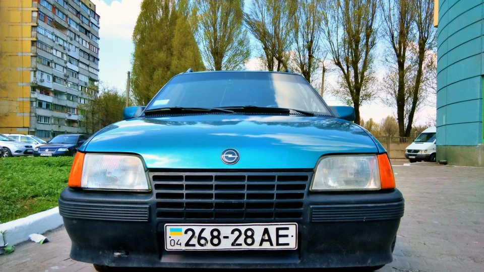 Opel Kadett C18NT Караван 2