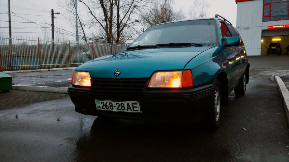 Opel Kadett C18NT Караван 3