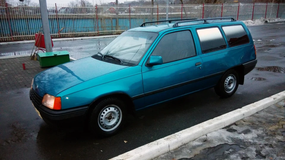 Opel Kadett C18NT Караван 4