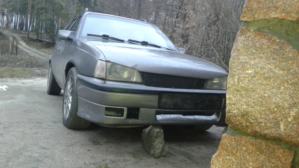 Opel Kadett c20xe let 5