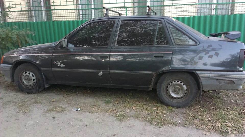 Opel Kadett Чорна перлина 1.3 NB 3