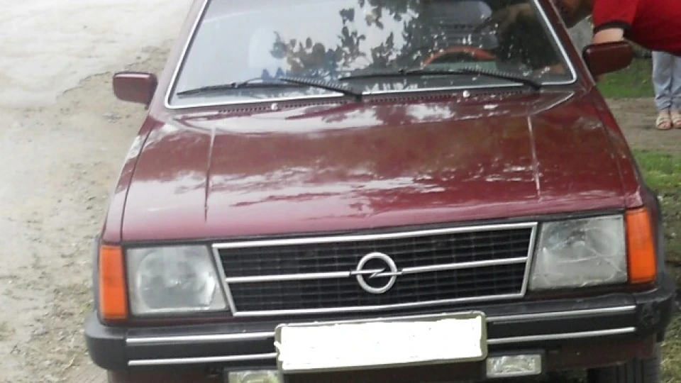 Opel Kadett D 2.0