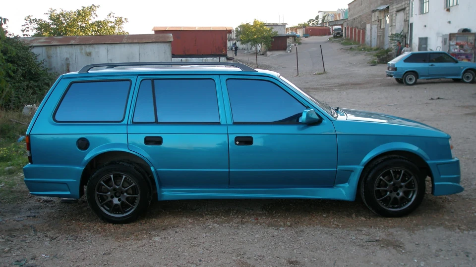 Opel Kadett D, X17DTL 2