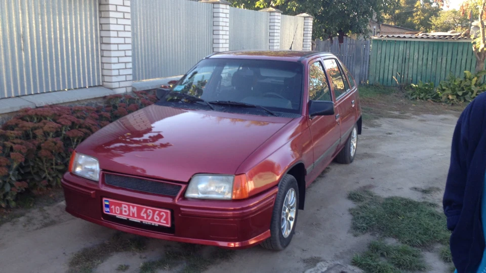 Opel Kadett ..:::Daewoo Racer:::.. 3