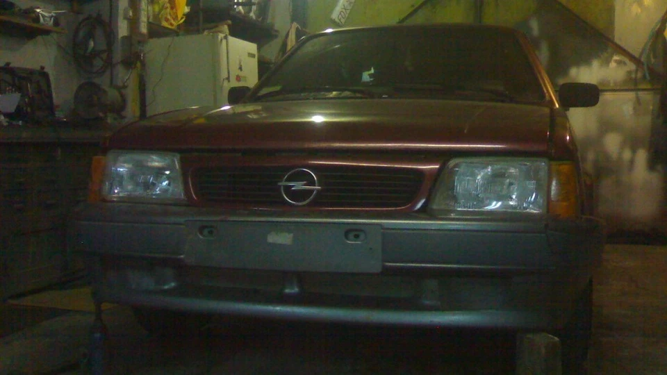 Opel Kadett Решний 1.6 КАРАМММБА 3
