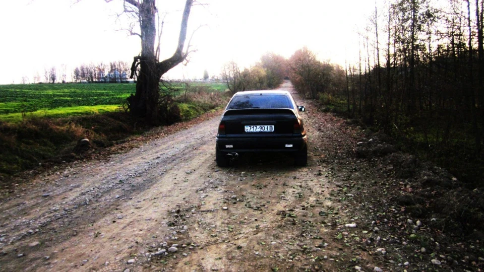 Opel Kadett E 1.3S 5