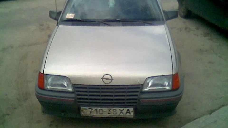 Opel Kadett E 1988 1.3 LS 2