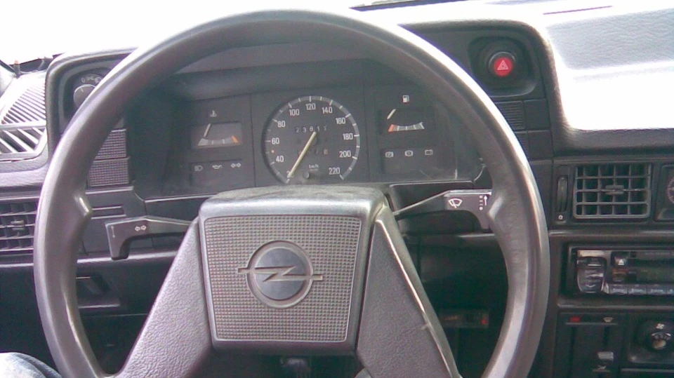 Opel Kadett E 1988 1.3 LS 3