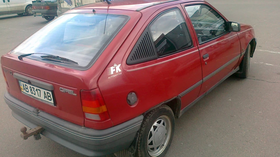 Opel Kadett GL 2