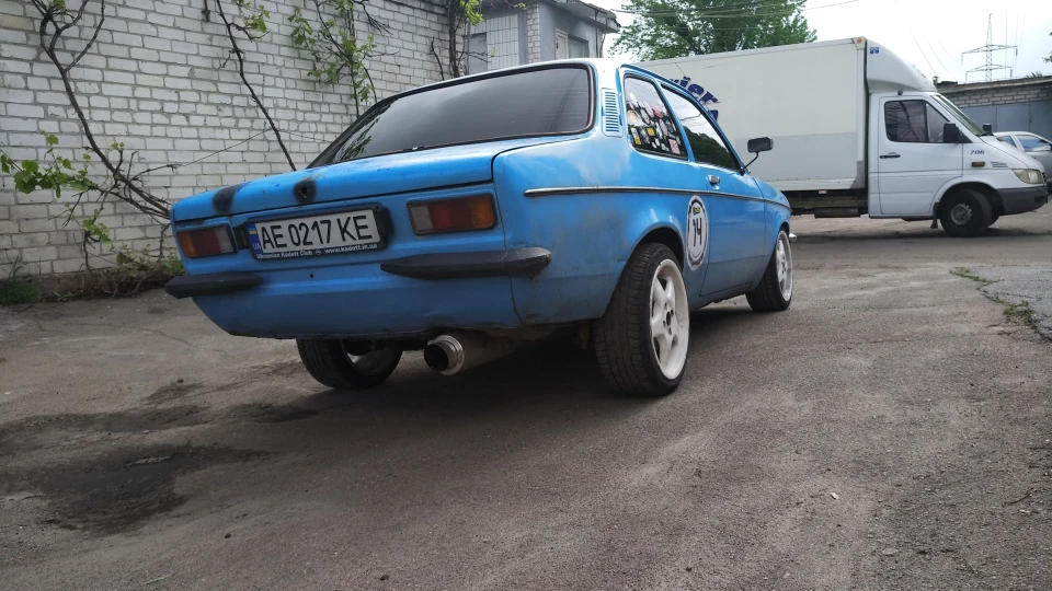 Opel Kadett ГОНКА 4