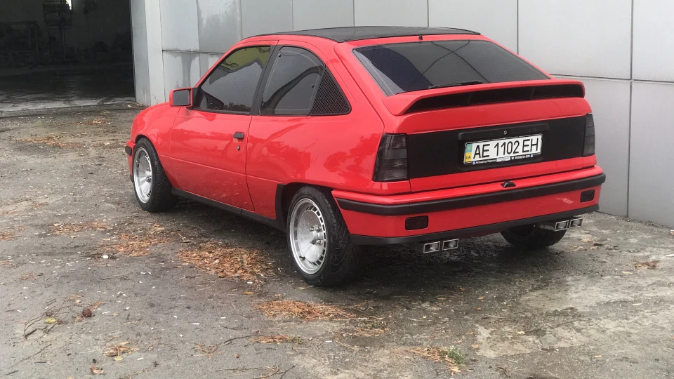 Opel Kadett GSI 16V CHAMPION 2