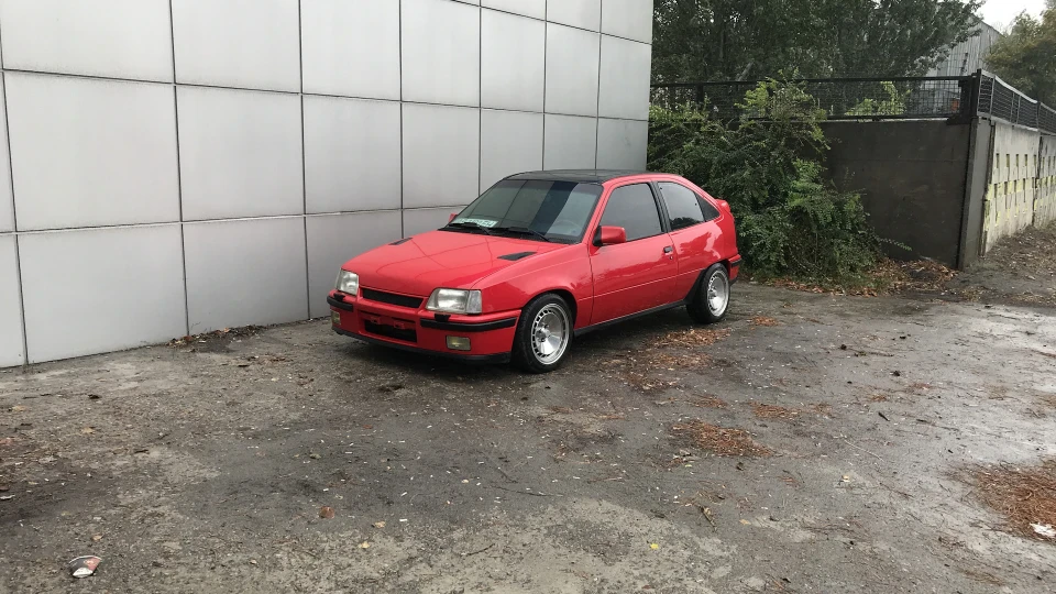 Opel Kadett GSI 16V CHAMPION 4