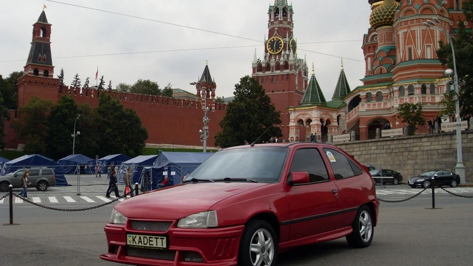 Opel Kadett GSI 20SEH F-28 2