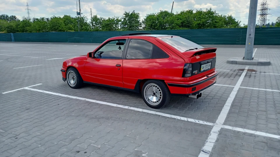 Opel Kadett GSI CHAMPIOM 16V 2