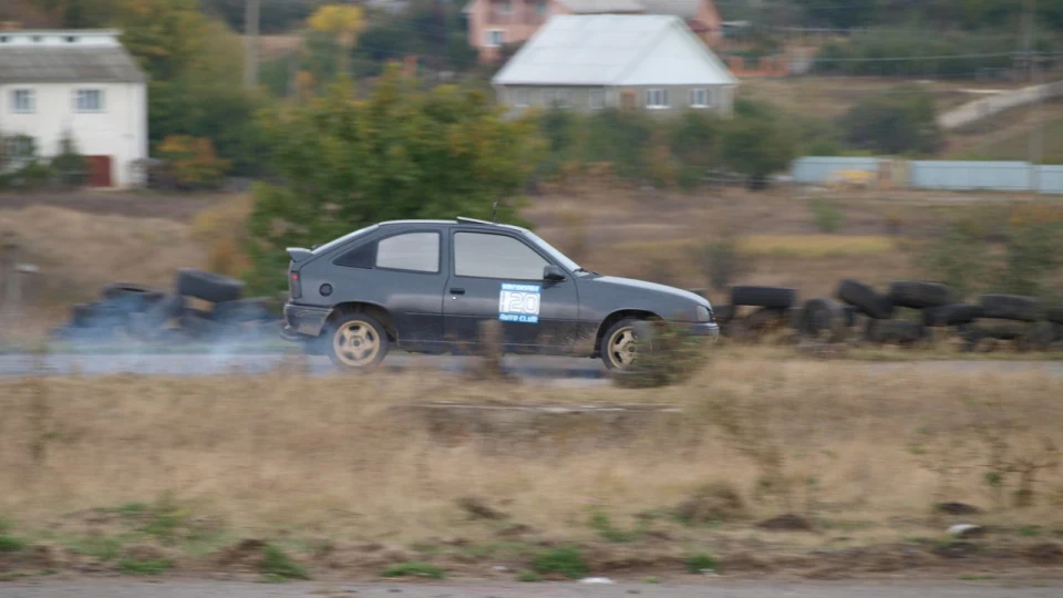 Opel Kadett Gsi 4