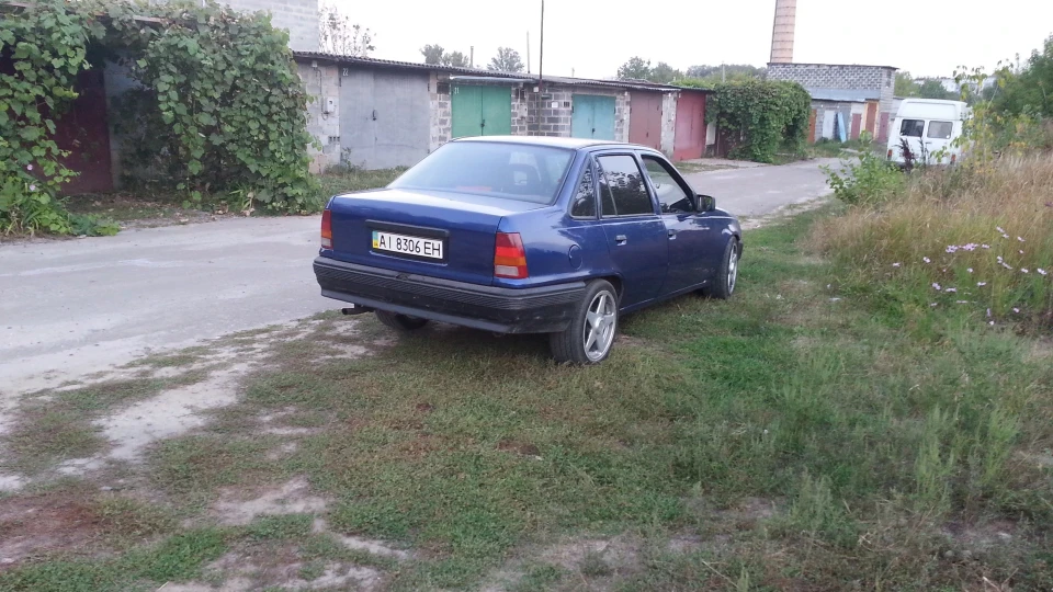 Opel Kadett GSI 3