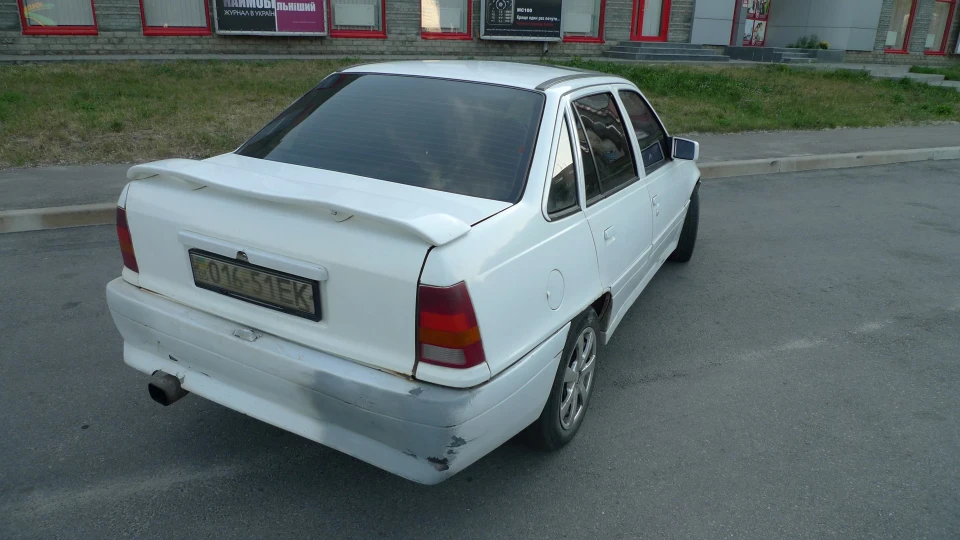 Opel Kadett Irmscher 2