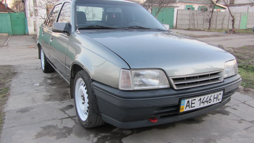 Opel Kadett Jubilee 3