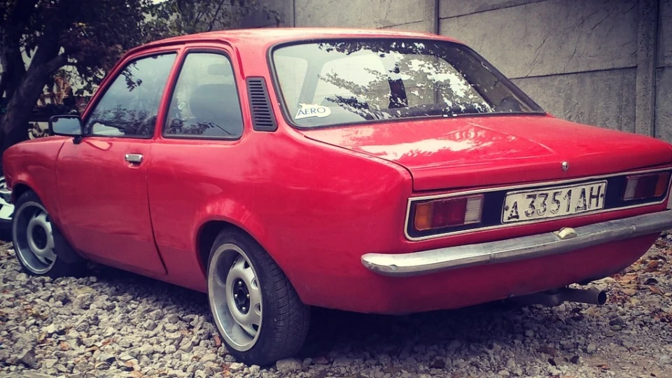 Opel Kadett Кадосі