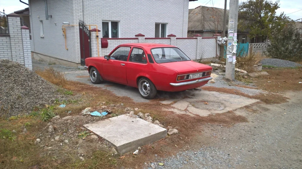 Opel Kadett Кадосі 5