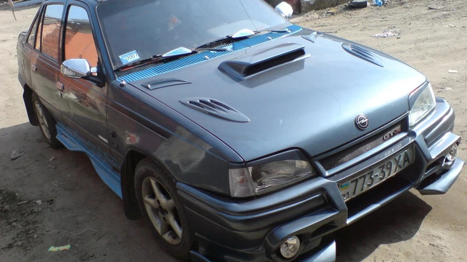 Opel Kadett конструктор 3
