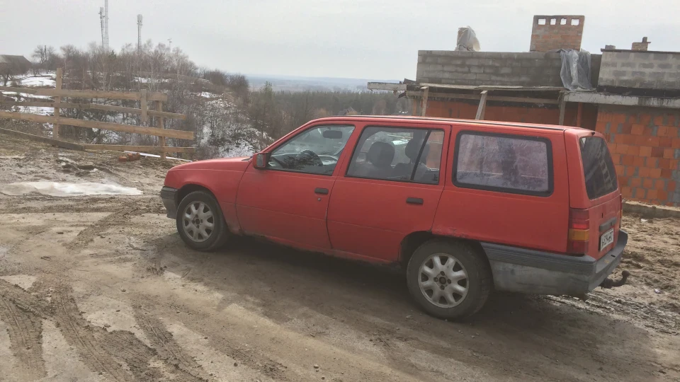 Opel Kadett Червона Дітка 2.0 2