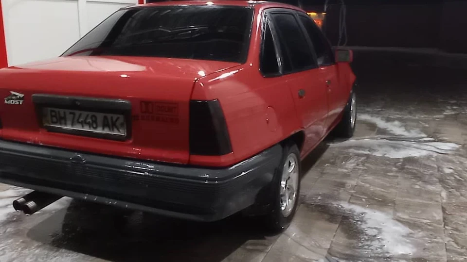 Opel Kadett Червона блискавка 1.3))))