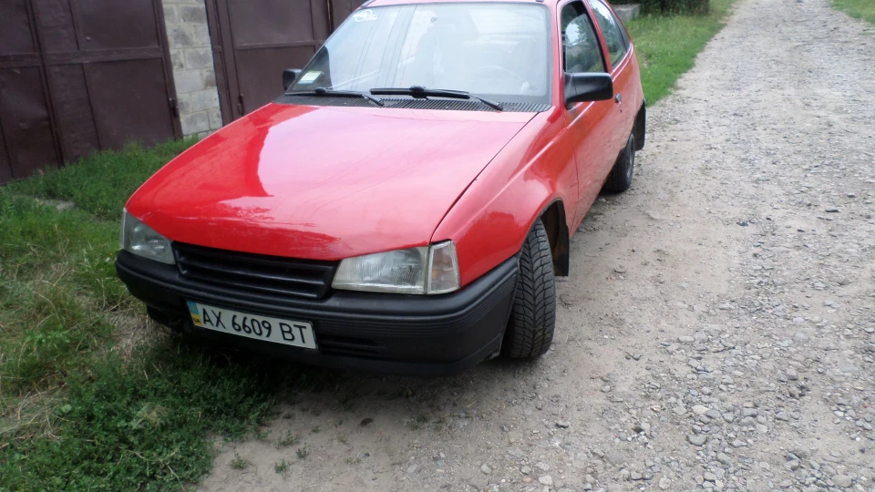 Opel Kadett Червоний ФеНіКс 5