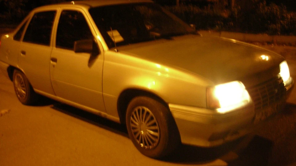 Opel Kadett fortress) 2