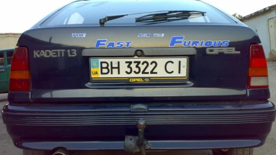 Opel Kadett МАЖОРОВОЗ)))