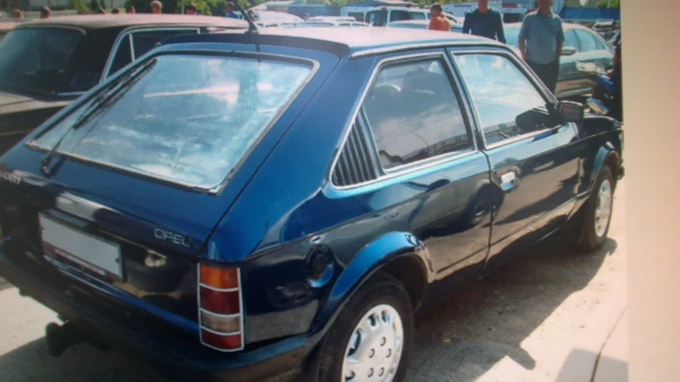 Opel Kadett Металік 2