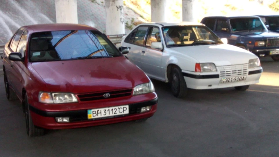 Opel Kadett < Мій білий > 4
