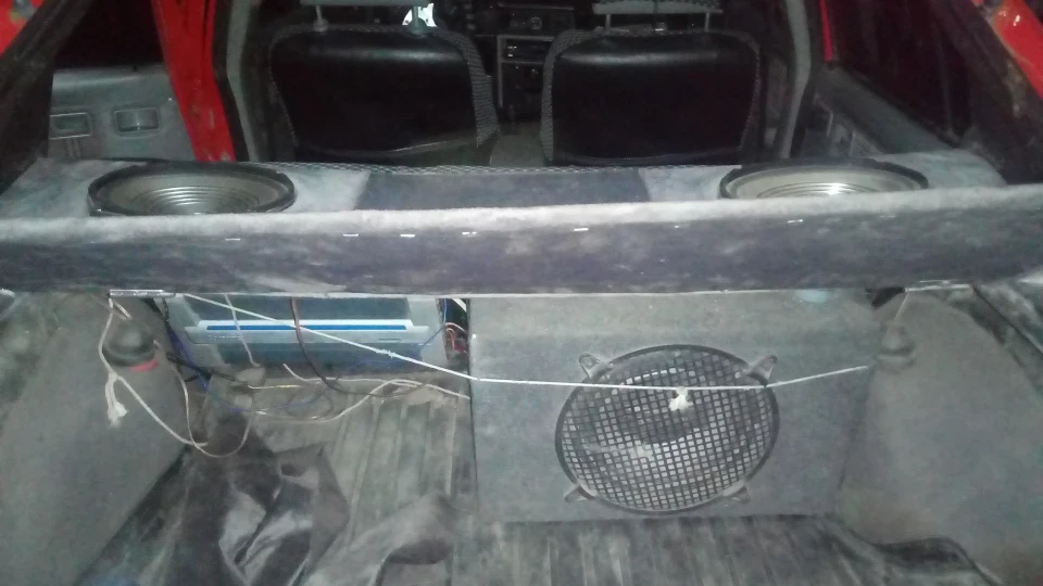 Opel Kadett двигун 1.6 монік 3