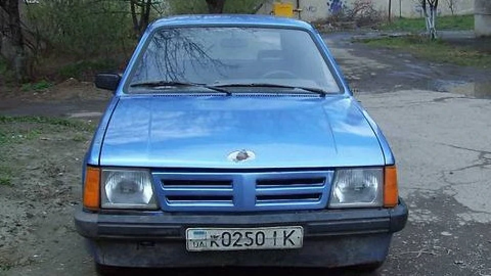 Opel Kadett Mystic_Blue)) 2