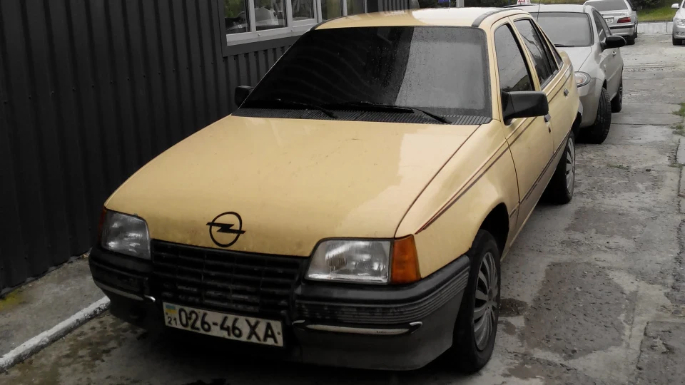 Opel Kadett небесний тихохід