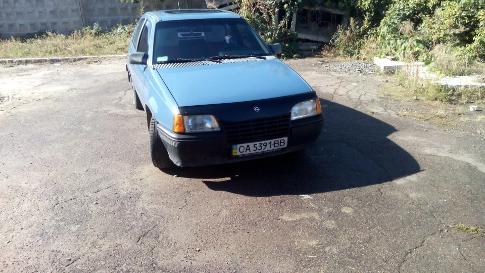 Opel Kadett невибагливий трудяга 2