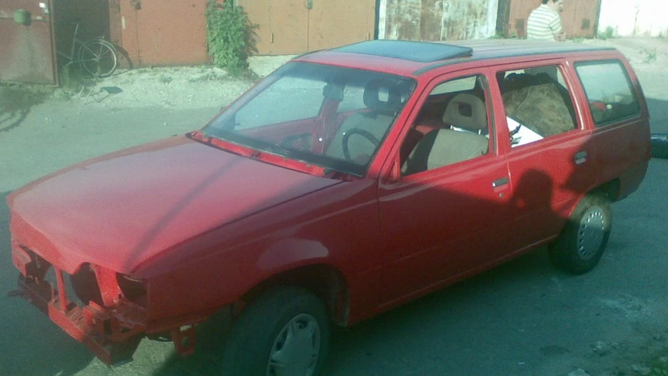 Opel Kadett OEM+ Style Karminrot