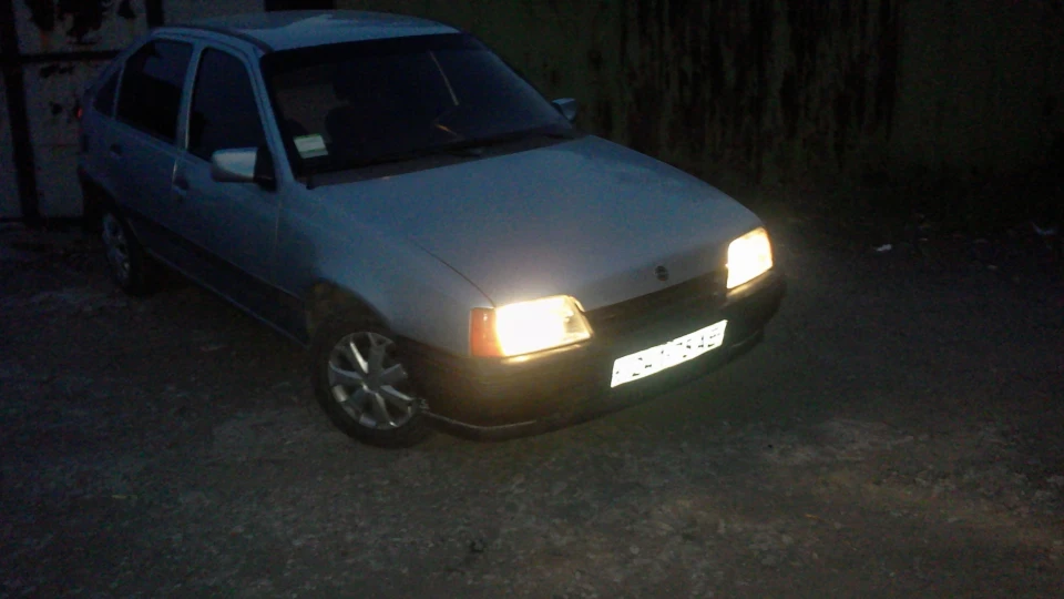 Opel Kadett Олімпійський Ведмедик 4