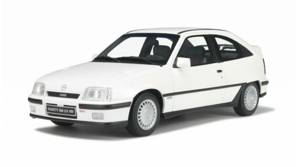 Opel Kadett Поки не турбо )