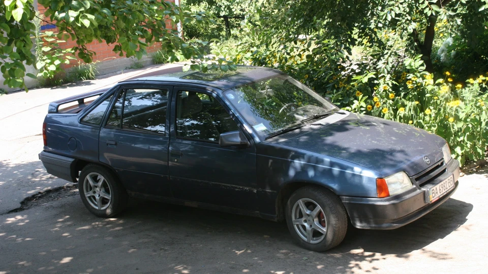 Opel Kadett Тому що я можу це)