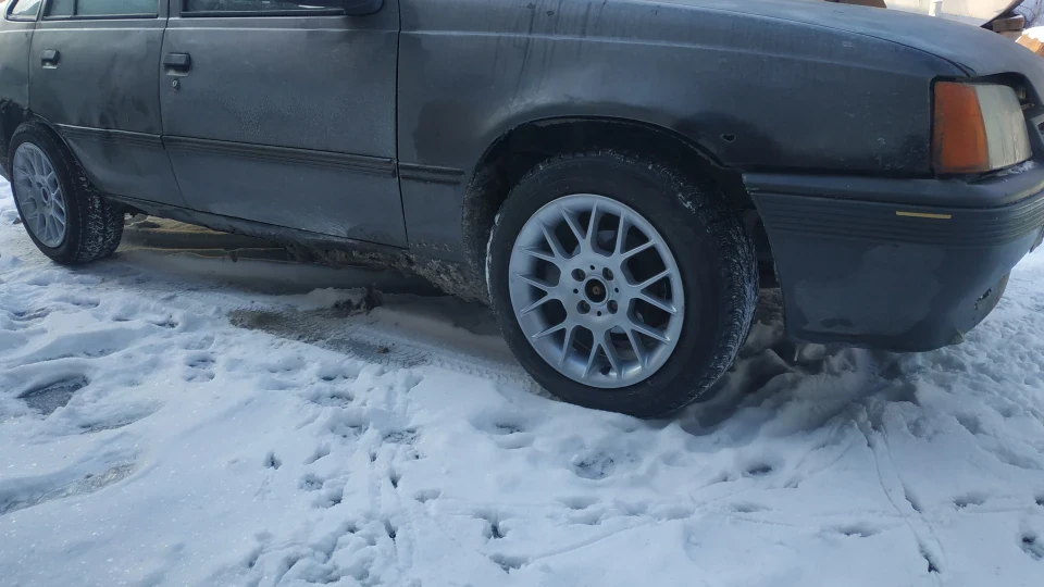 Opel Kadett Повсякденне відерце 3