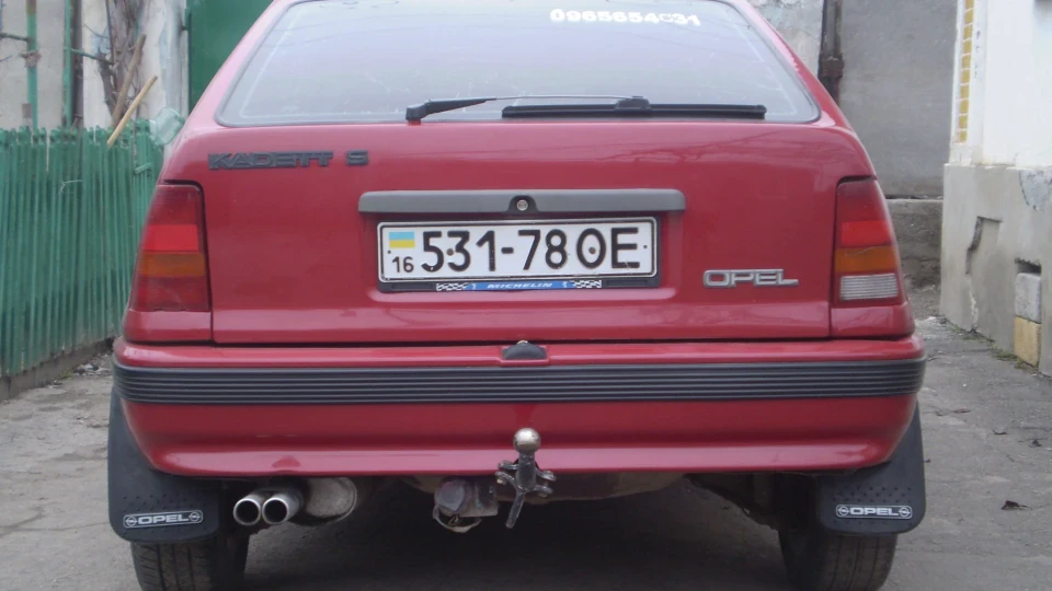 Opel Kadett прикольна запальничка 4