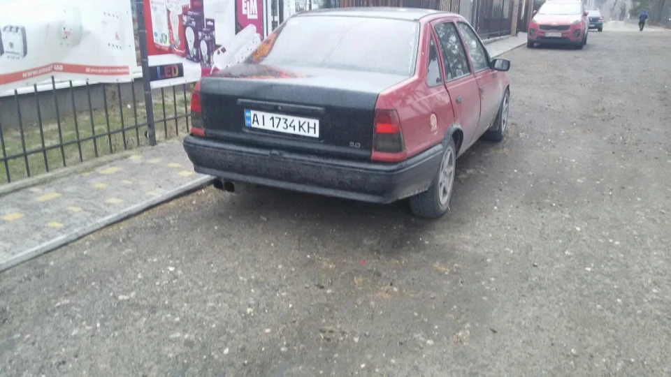 Opel Kadett Red&Black 2.0i 2