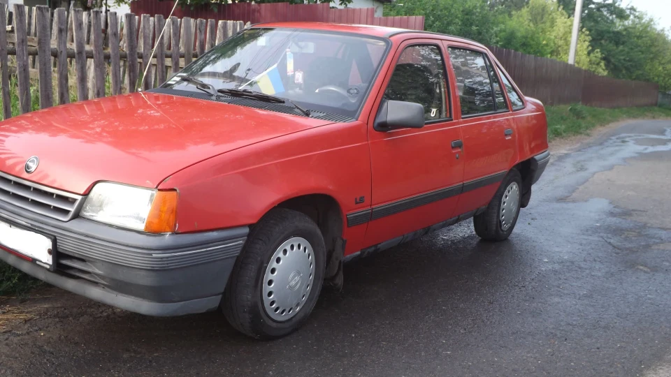 Opel Kadett Ровесник 3