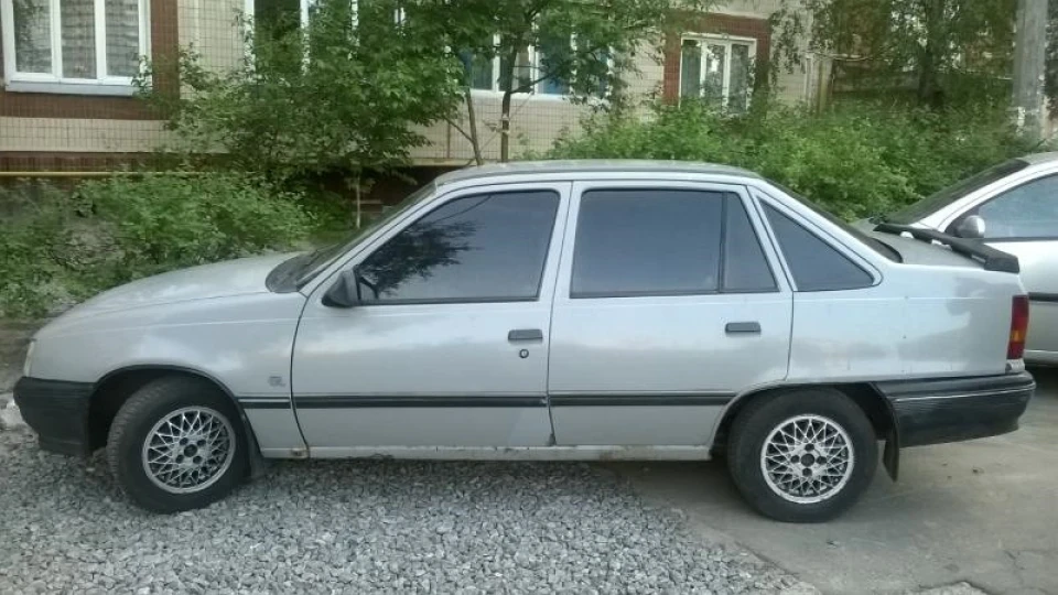 Opel Kadett Сіра миша 3