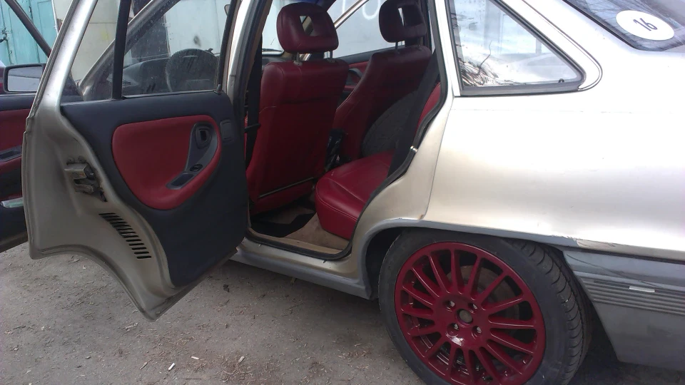 Opel Kadett Сірий Волоцюга 2